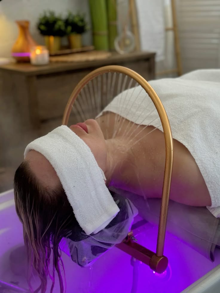 Paradise Nails & Spa interior design